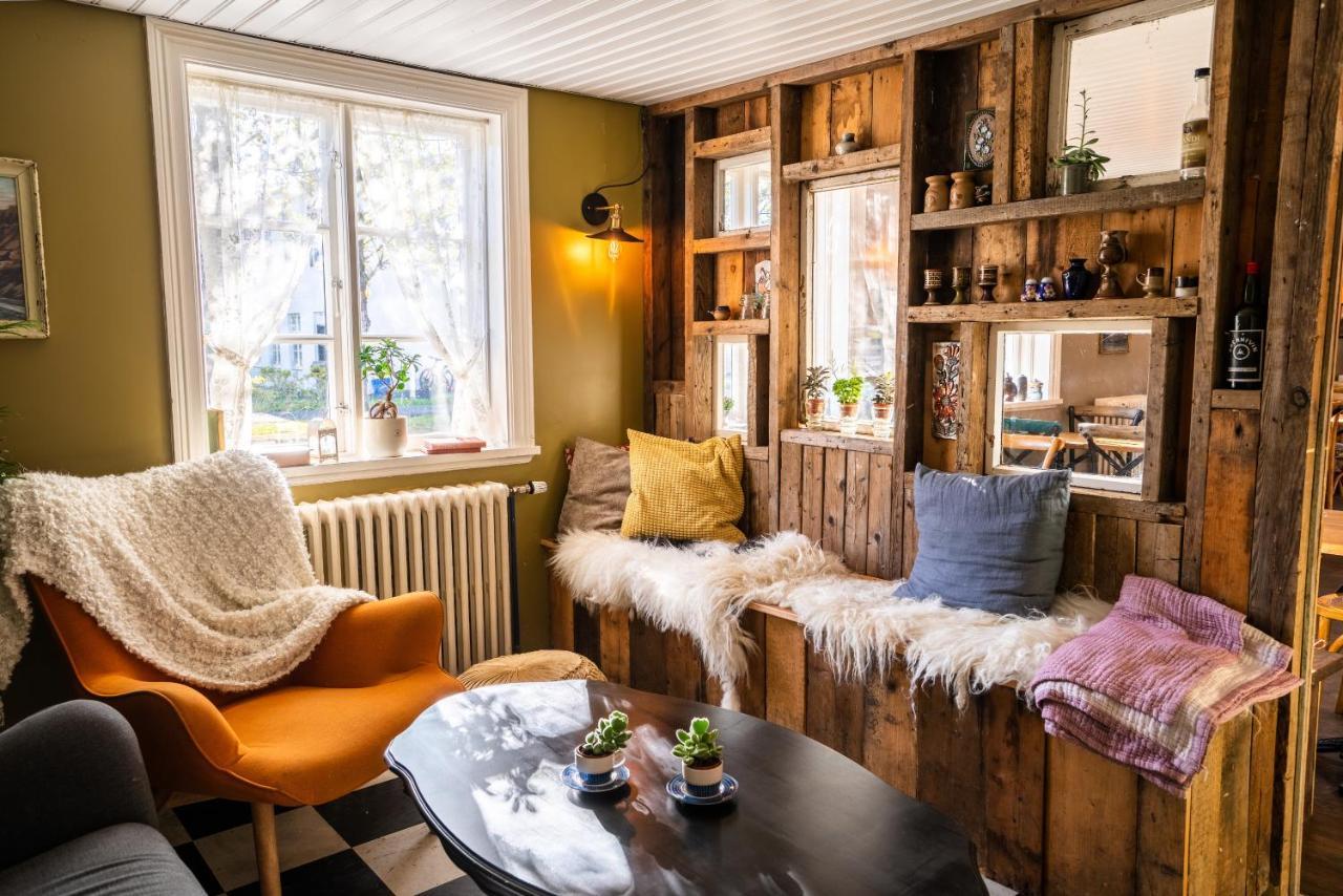 Skyr Guesthouse Хверагерди Екстериор снимка